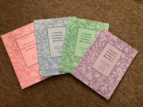 A Graded Anthology for Organ: Books 1 to 4