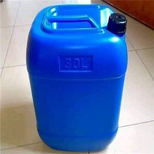 GBL Wheel Cleaner product image showcasing its effective use for cleaning and restoring the shine of alloy, chrome, and painted wheels