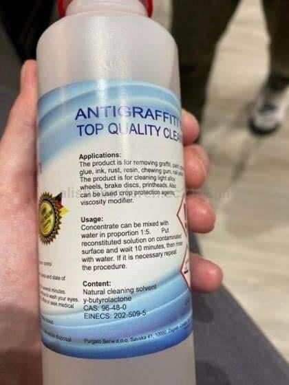 Detailed shot of a wheel being cleaned with GBL Wheel Cleaner, effectively removing road dirt and grime while maintaining the wheel’s finish and integrity