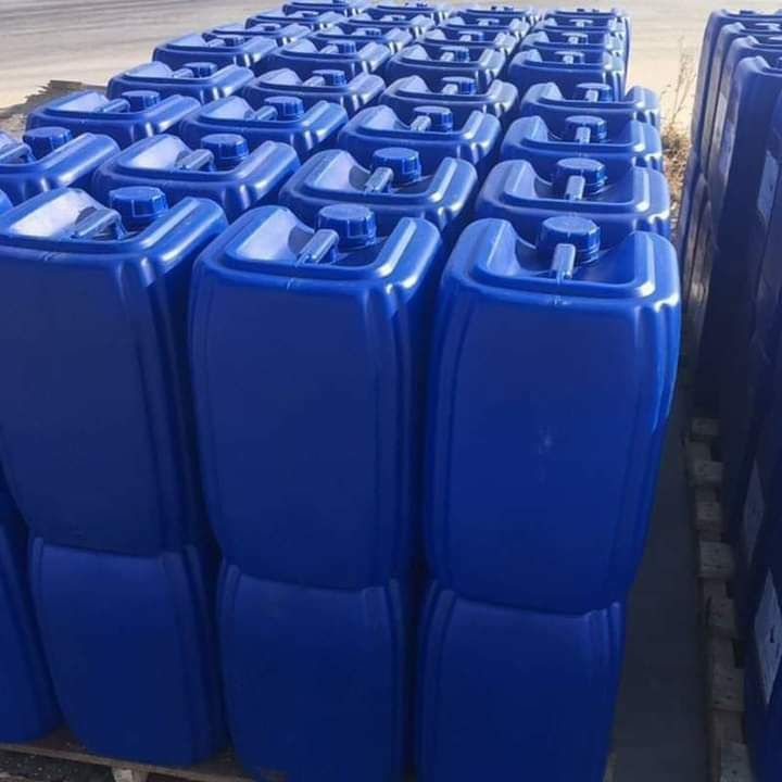 Car wheel cleaning product – GBL Wheel Cleaner for auto detailing 

