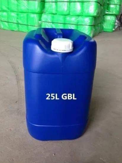 We offer a wide selection of sizes of 99.95% pure Gbl wheel cleaner Depending on the size of your project, we will certainly have the amount that is right for you.For those who are new to using this kind of solvent, we offer a smaller 2liters “sample” size.If you need more than the amounts list, please contact us and we will be happy to provide you with a custom quote for any quantity you require.