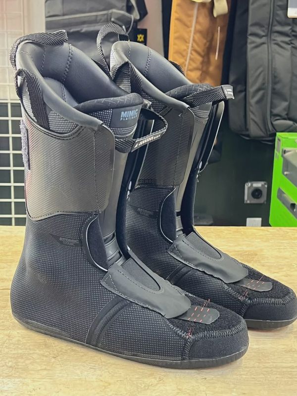 Used Atomic Mimic Platinum Ski Boot Liners