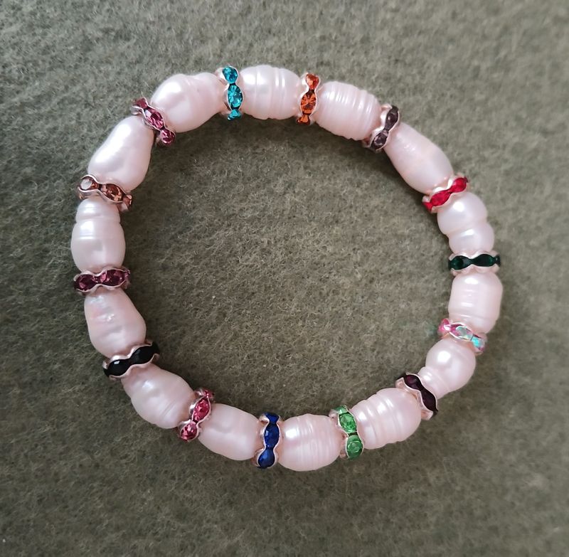 Fresh Water Pearl and Crystal Bracelet