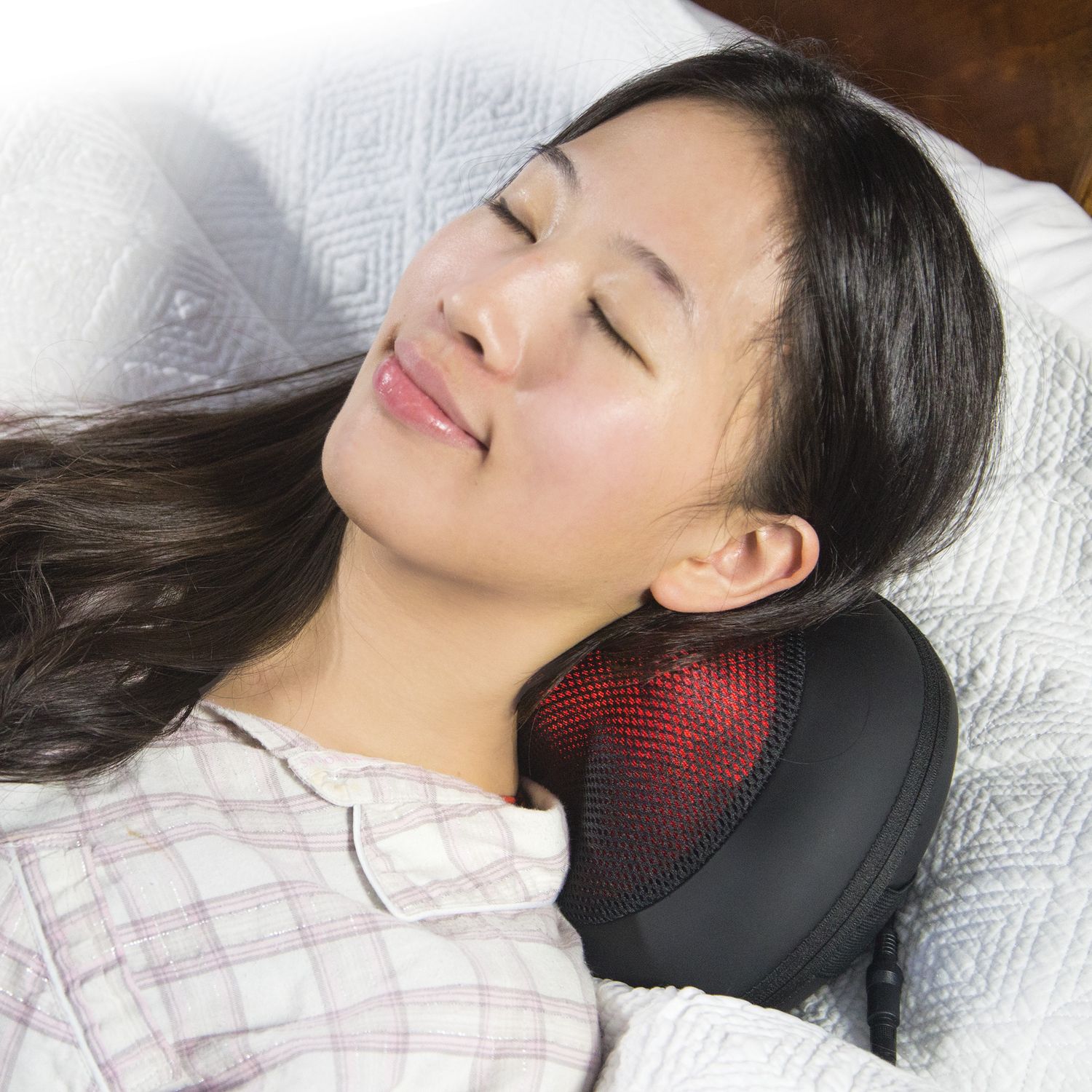 IS-2000 InstaShiatsu+ Neck and Back Massager with Heat IS-2000 InstaShiatsu+ Neck and Back Massager with Heat