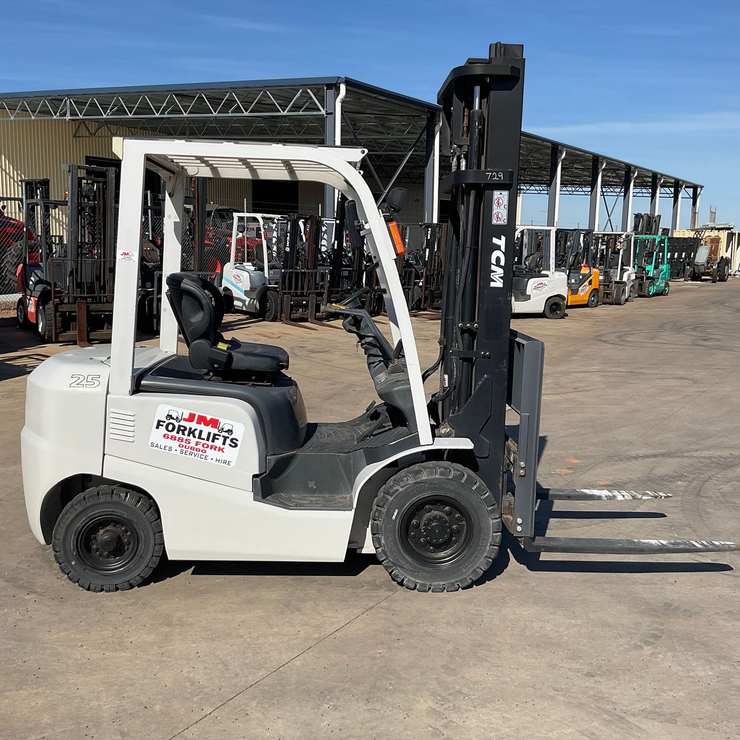 2.5t TCM T3 Forklift Petrol