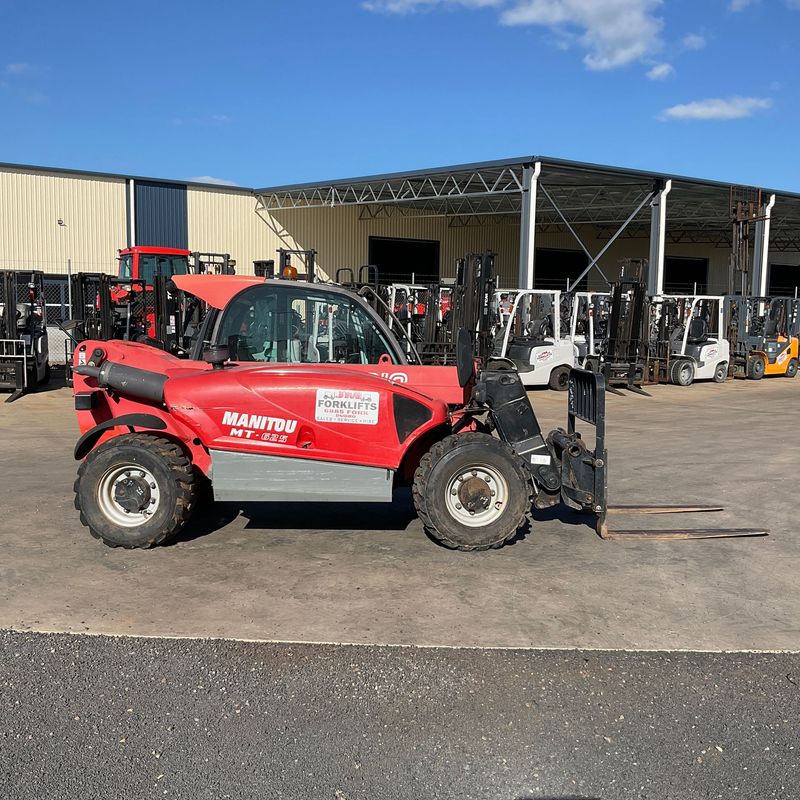 2.5t Manitou Telehandler 4x4 6m Boom