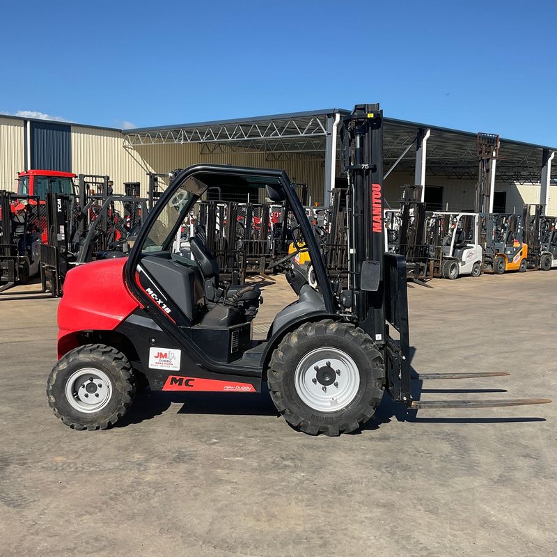 1.8t Manitou 4x4 All Terrain Buggy