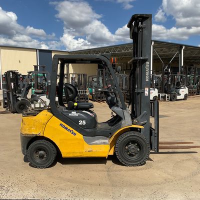 2.5t Komatsu forklift Gas/Petrol #193