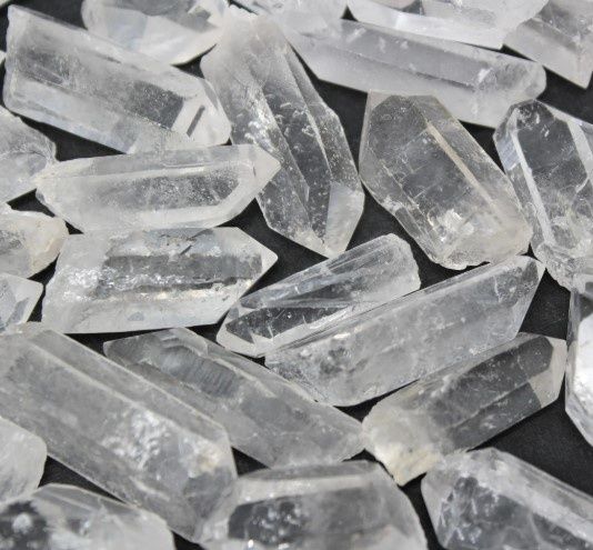 Clear Quartz Points, 1 Ounce