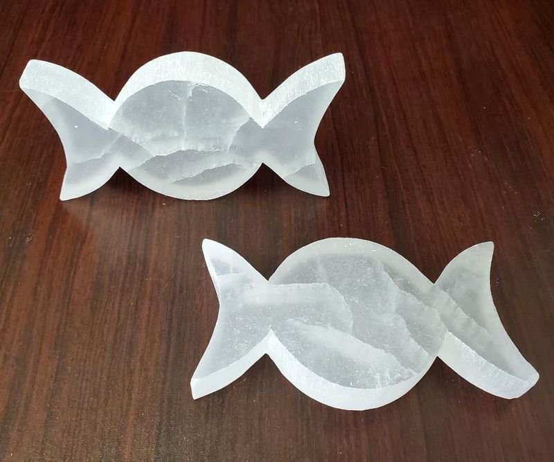 Selenite Triple Moon Altar Tile