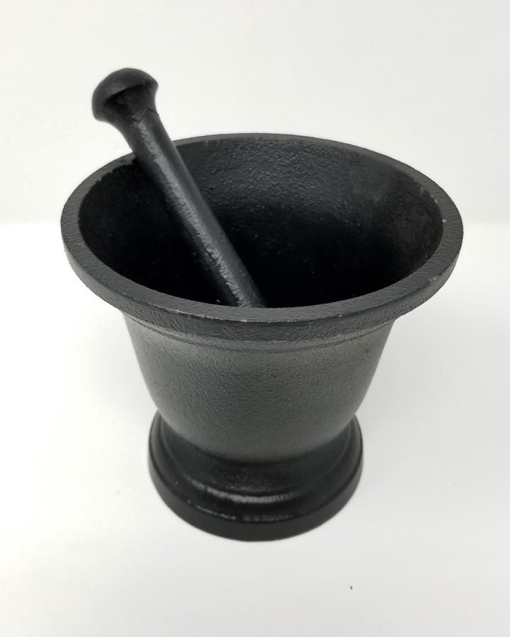 Cast Iron mortar and pestle set