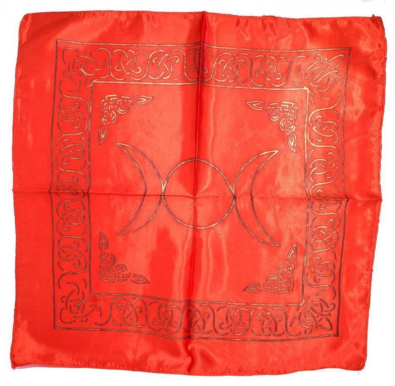 Red Triple Moon Pentagram Atar Cloth