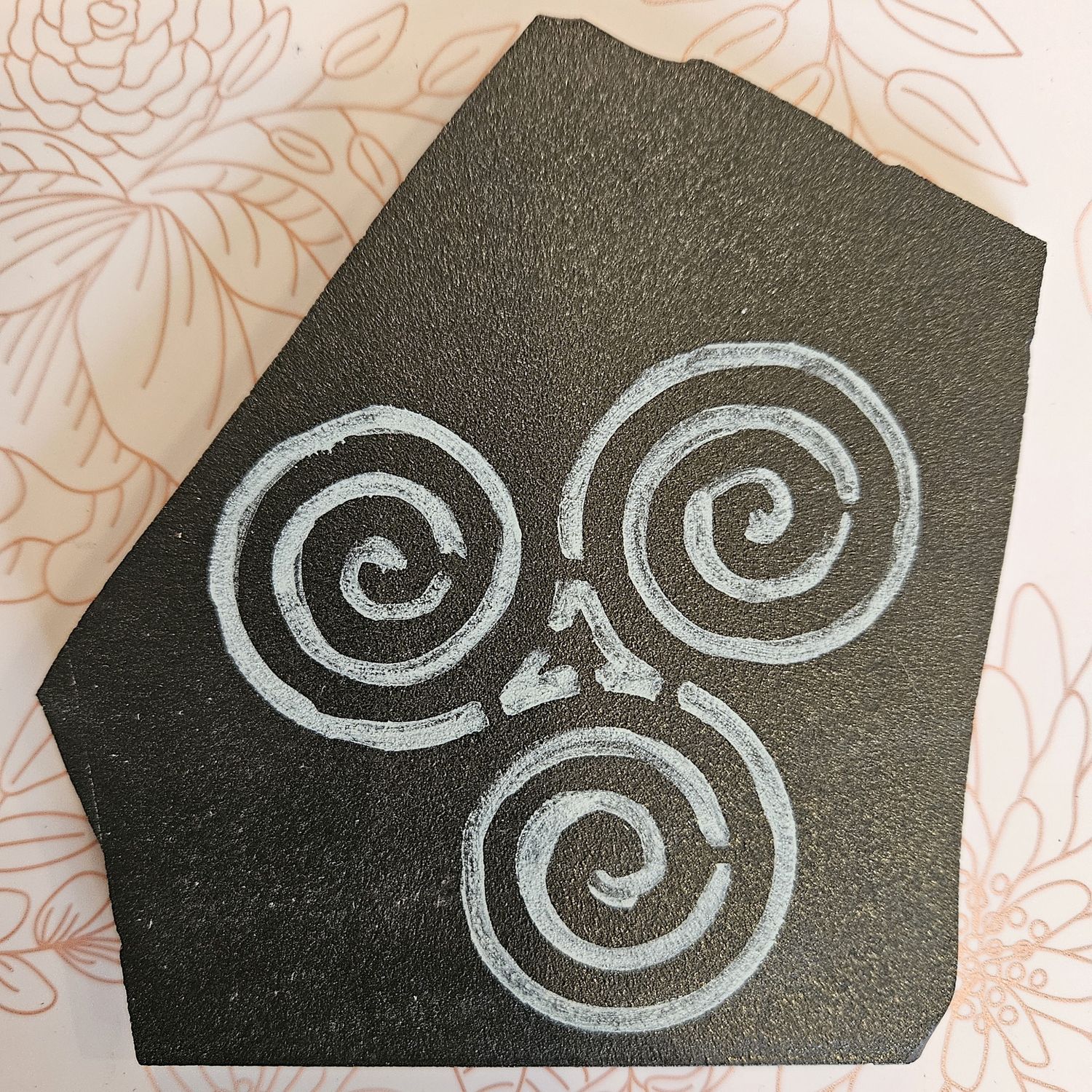 Triskele on Tile