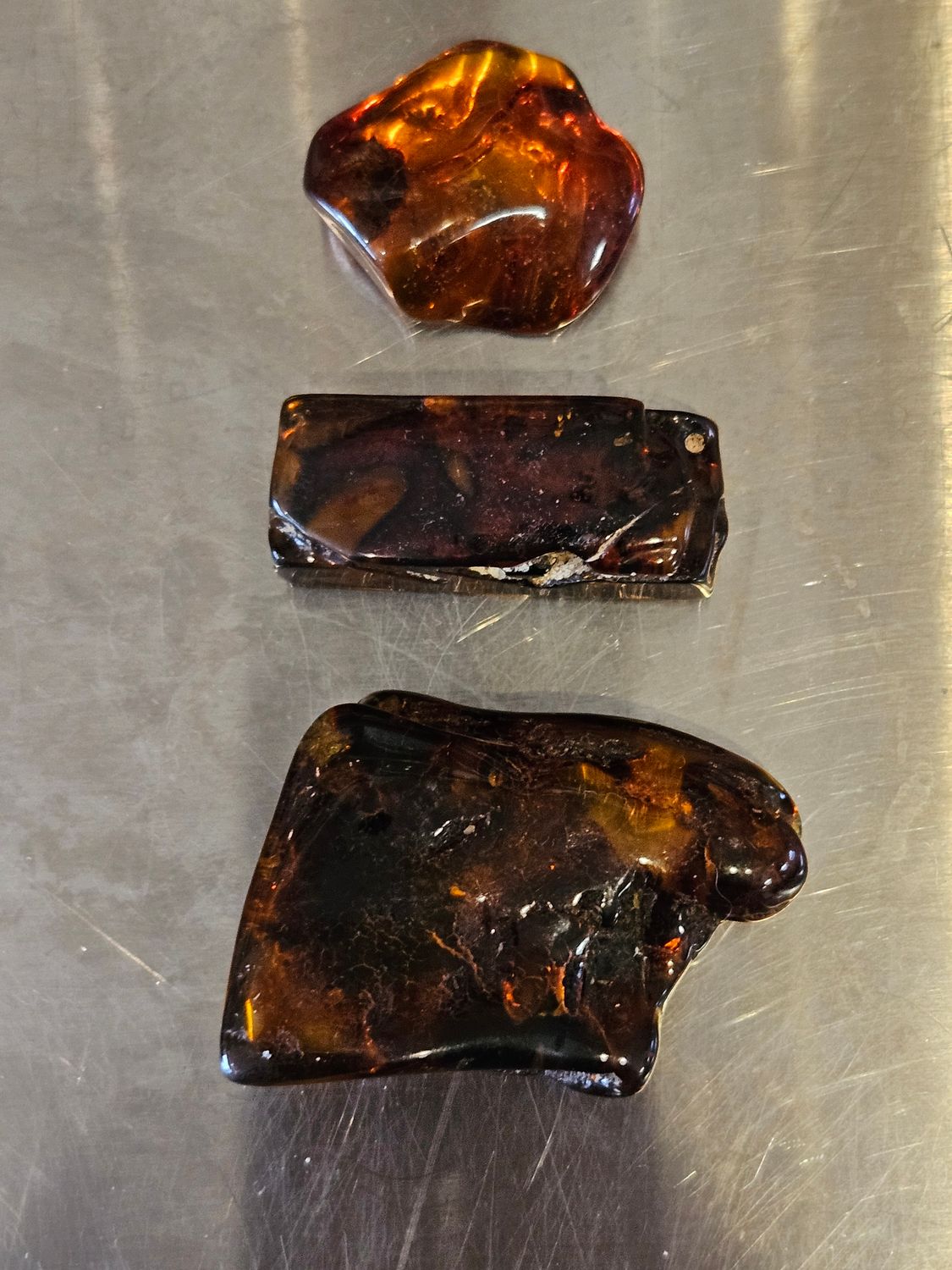 Amber, Size: 1