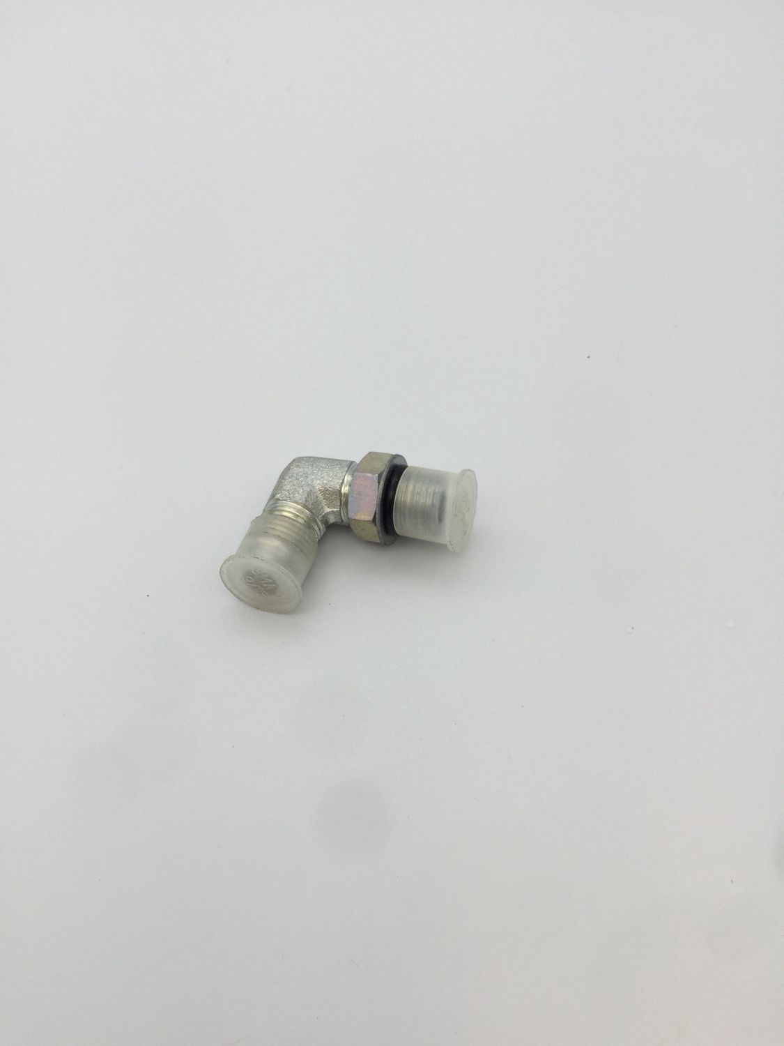 411922 - 90 Degree Fitting 9/16