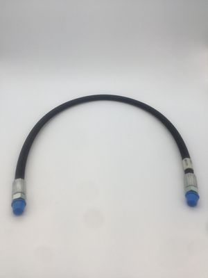 411702 -1/4&#39;&#39; x 33&#39;&#39; Angle Hose
