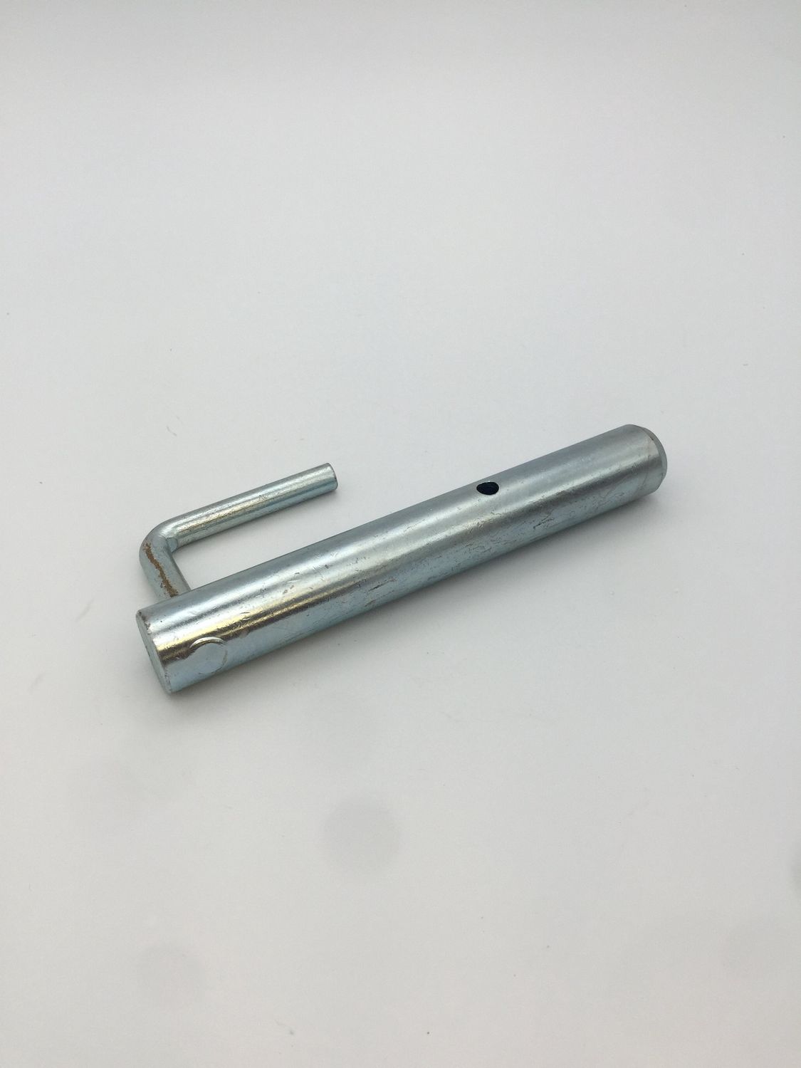 413413 - Connecting Pin