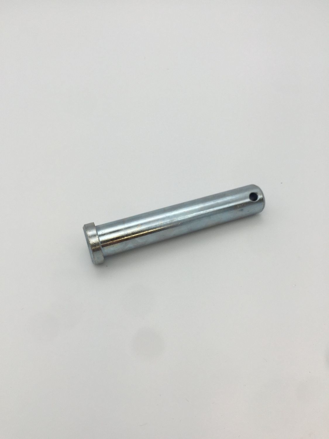 413436 - Blade Pivot Pin