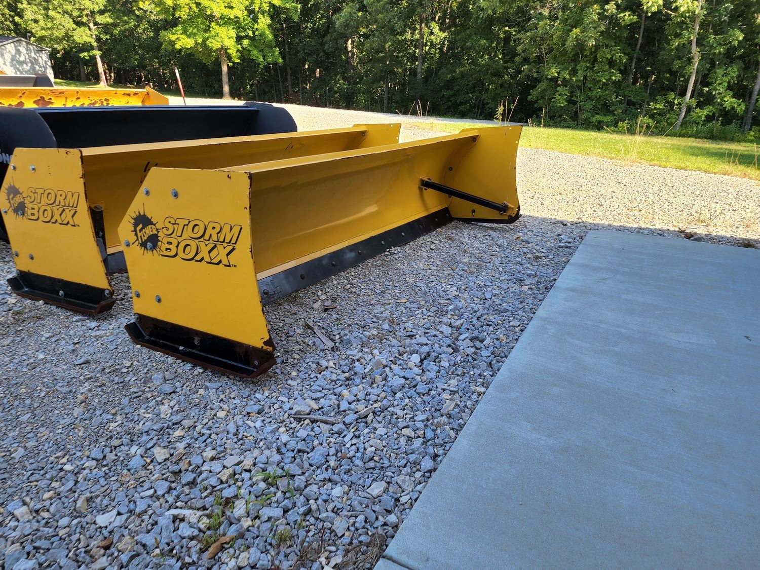 USED 10&#39; Storm Boxx