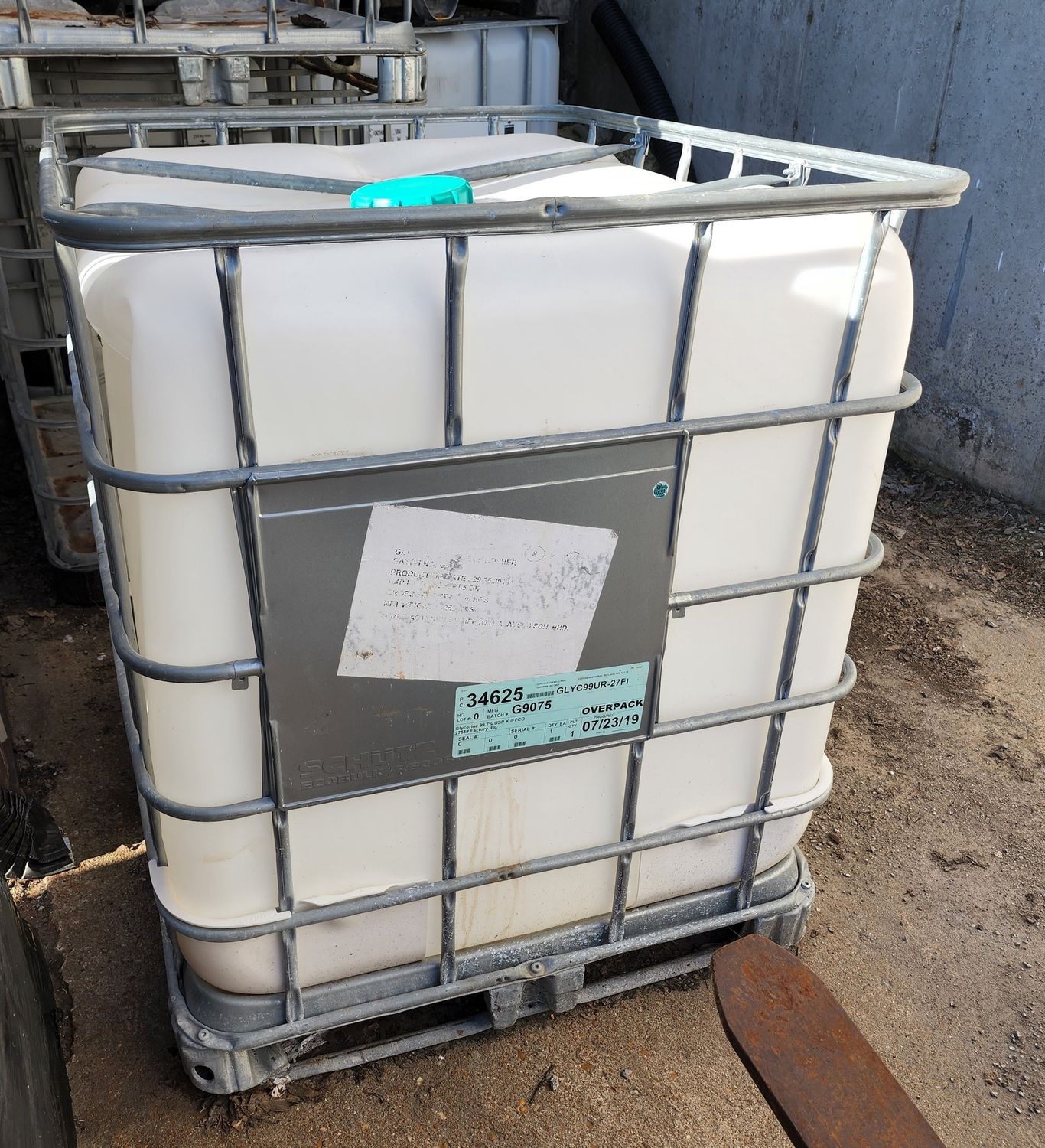 USED A-275-IBC Tote