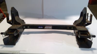 SG-1032 Western plow mount