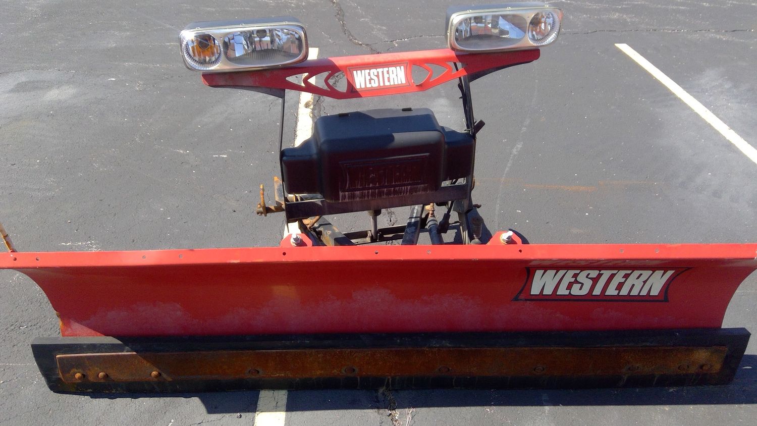 SG-1050 USED Western HT Series Plow