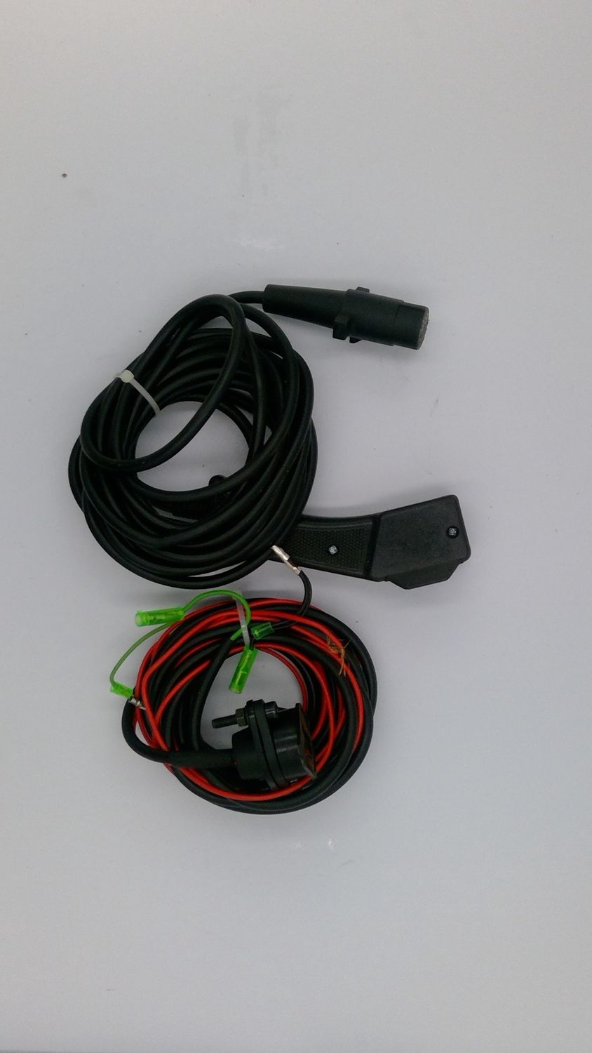 61840 - 2500lb Winch