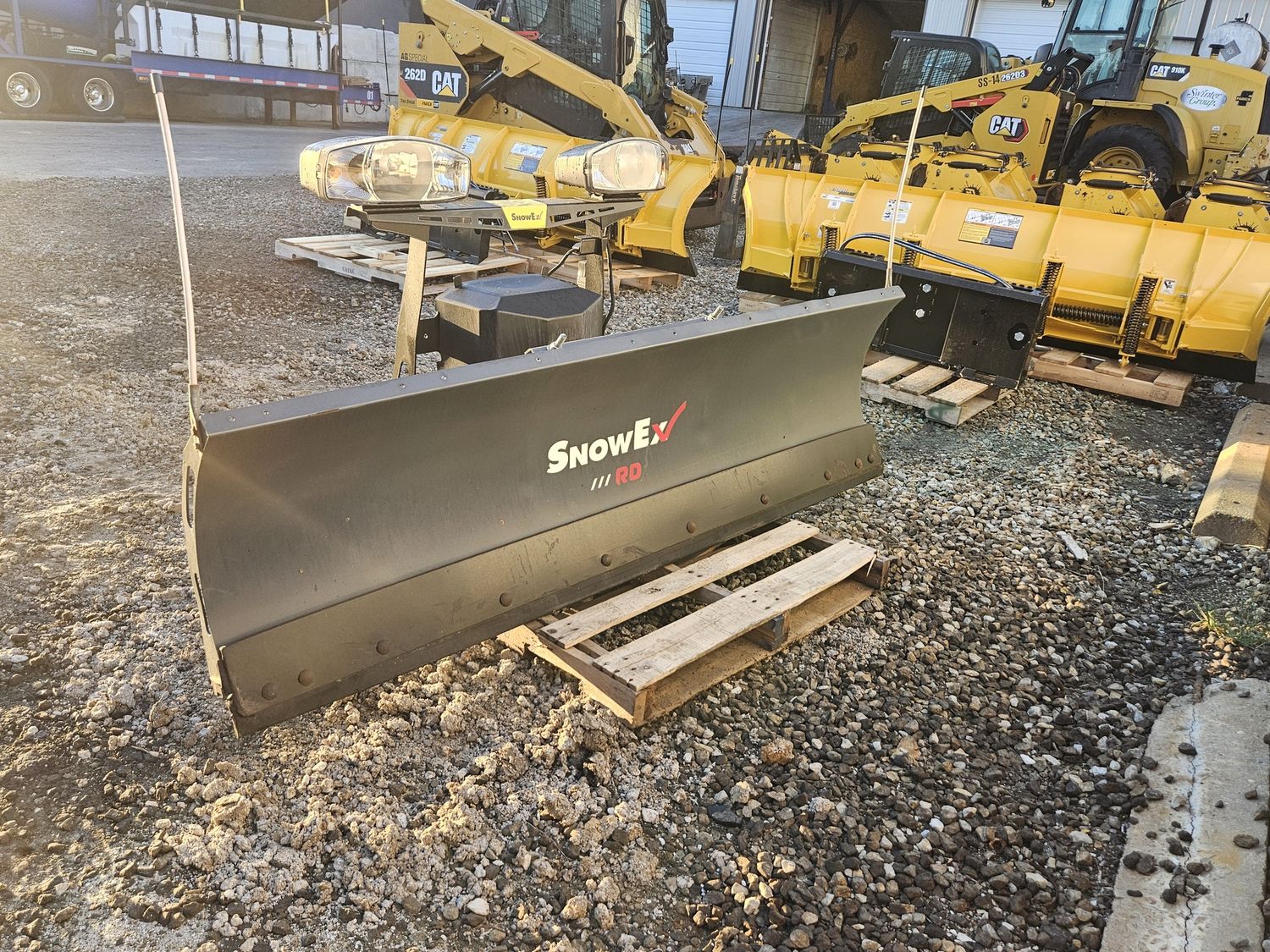 SG 1071 Used 7&#39;6 Straight Blade Plow