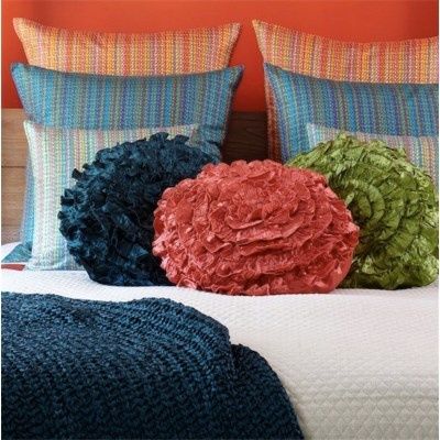 Pillows &amp; Throws