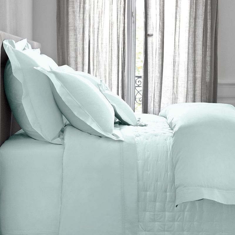 Triomphe Quilted Coverlet