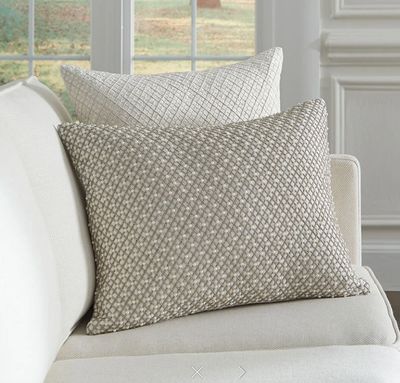 Perla Decorative Pillow 16x22
