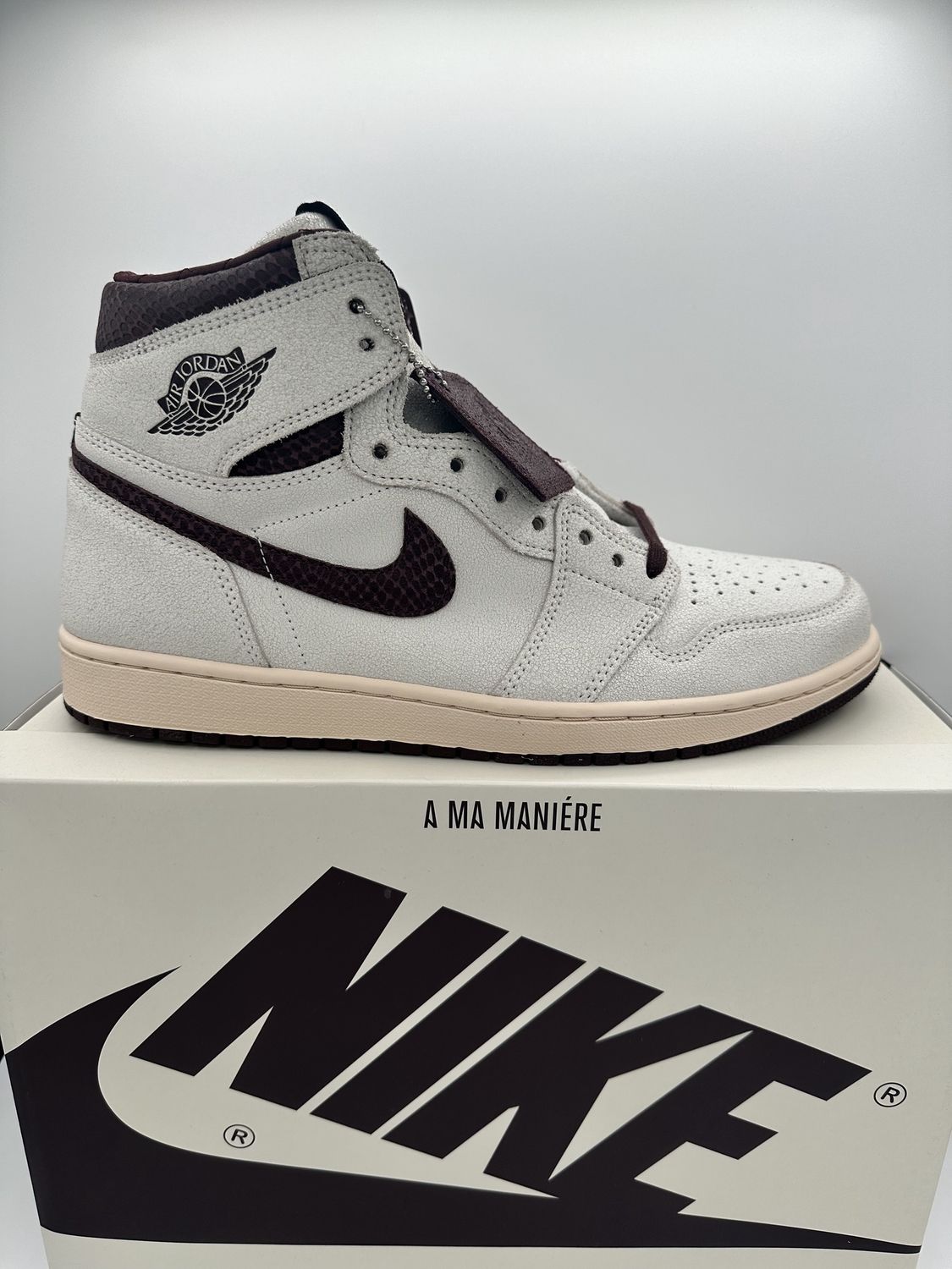 Jordan 1 High - A Ma Maniere