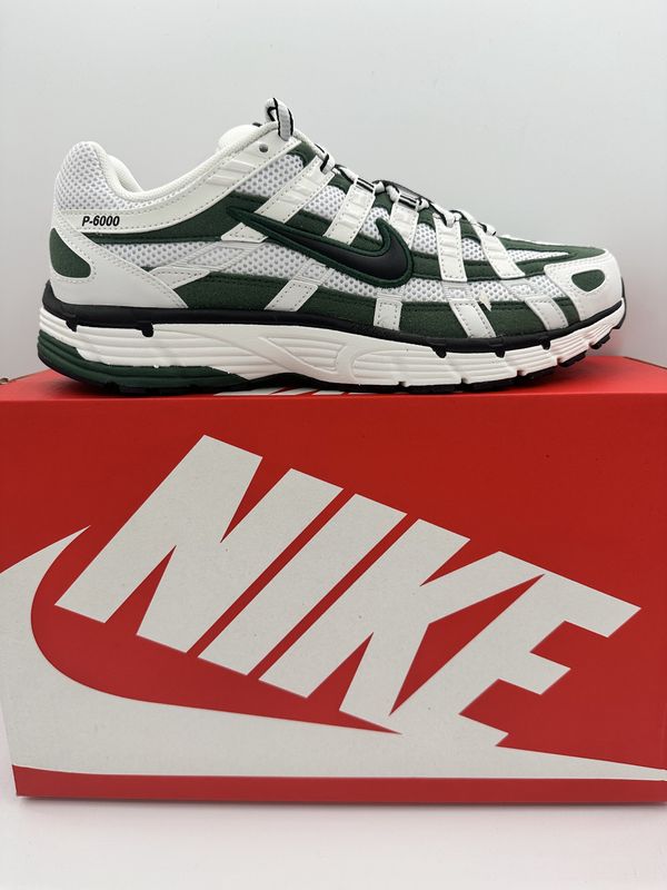 Nike P6000 - Fir (Women&#39;s)
