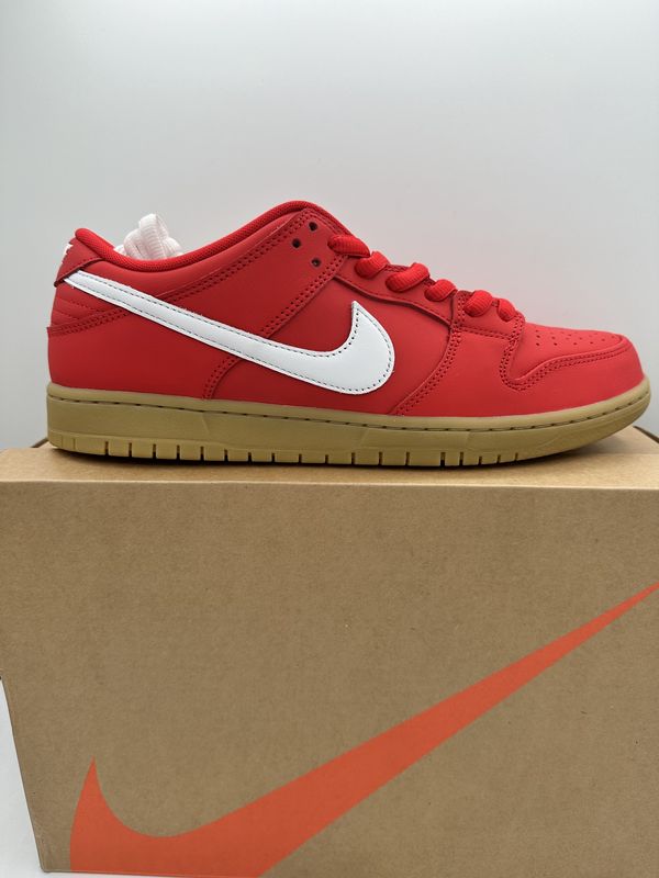 Nike SB Dunk Low - Red Gum