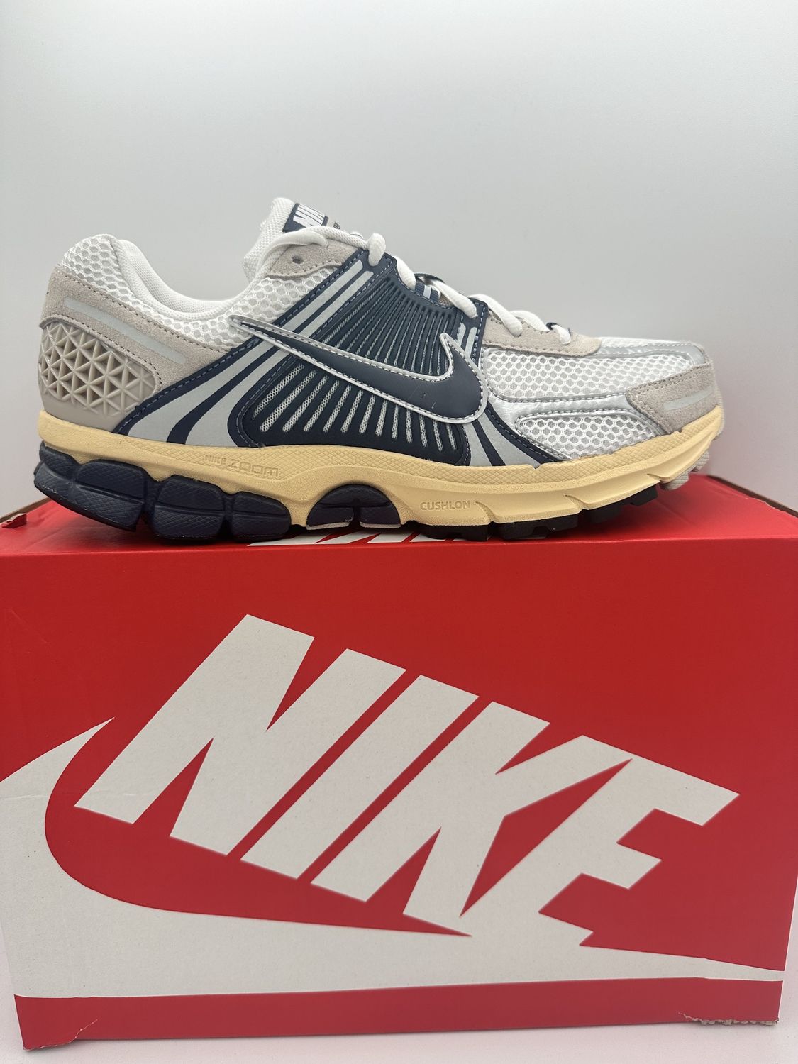 Nike Vomero 5 - Thunder Blue Cream