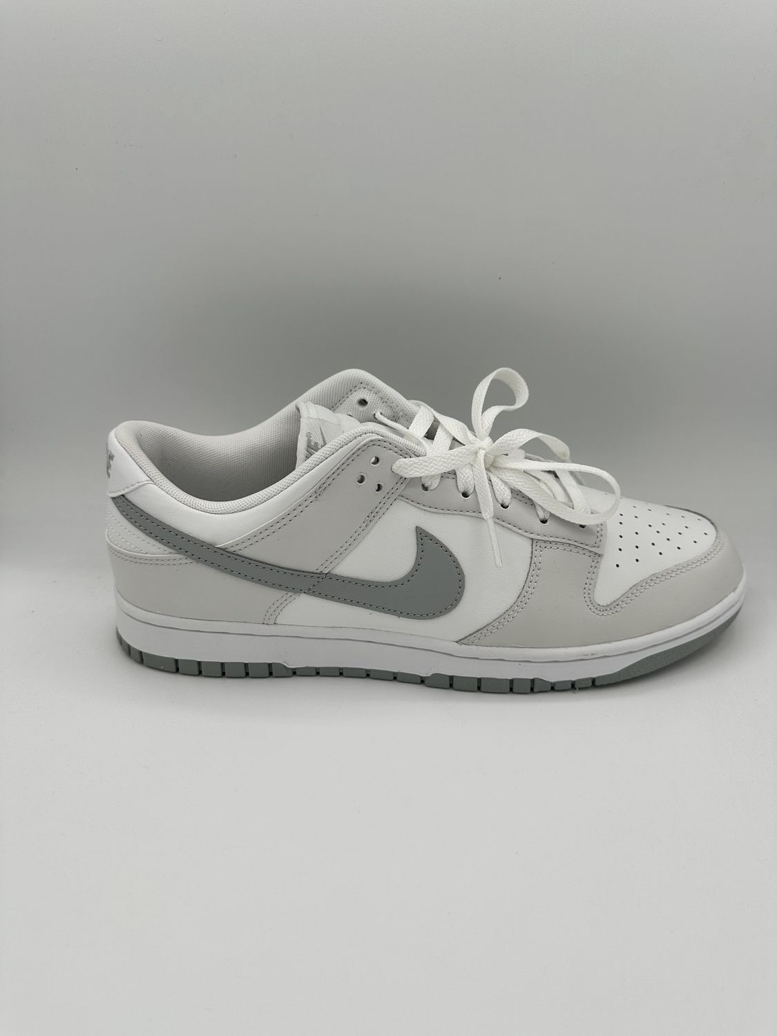 Nike Dunk Low - Summit White Light Smoke