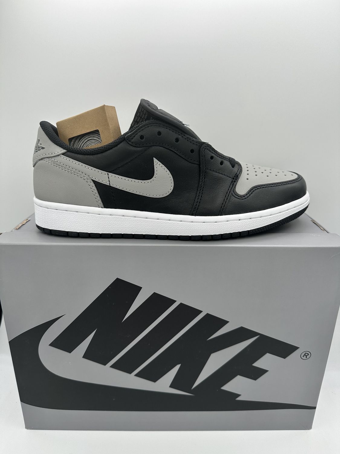 Jordan 1 Low - Shadow