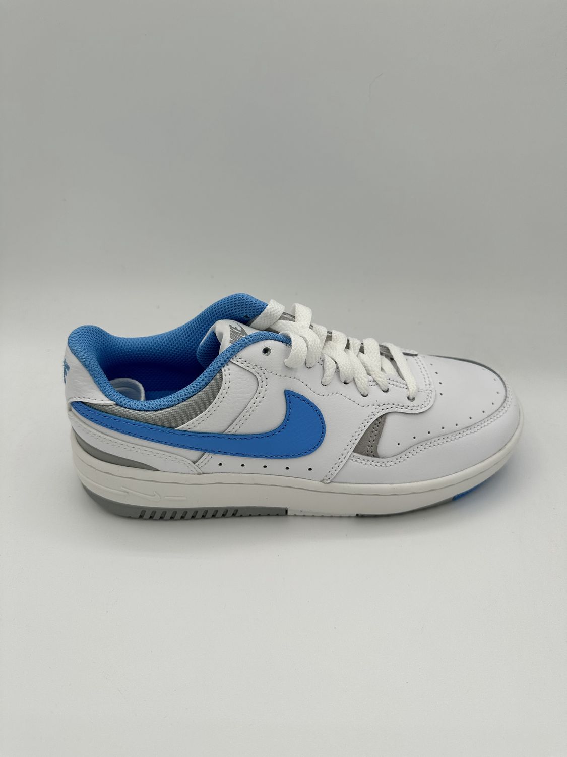 Nike Gamma Force - White Blue (Women&#39;s)(No Box)