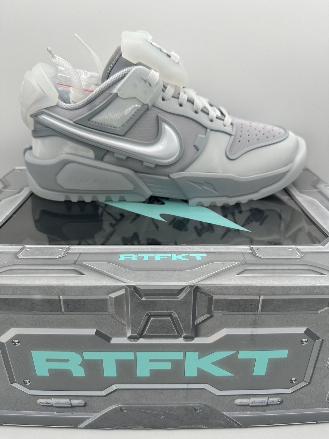 Nike Dunk Genesis Low - RTFKT Ghost