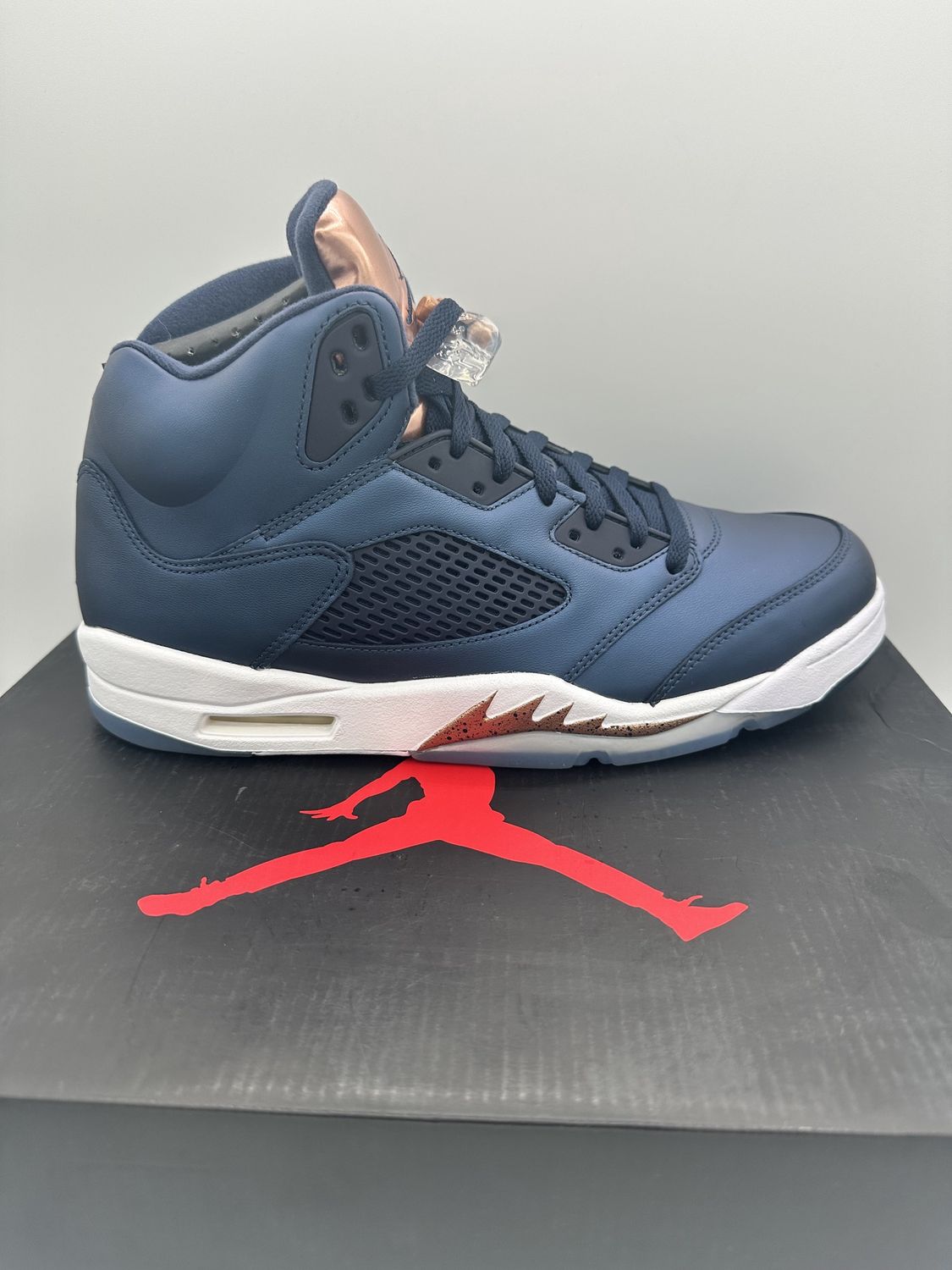 Jordan 5 - Bronze