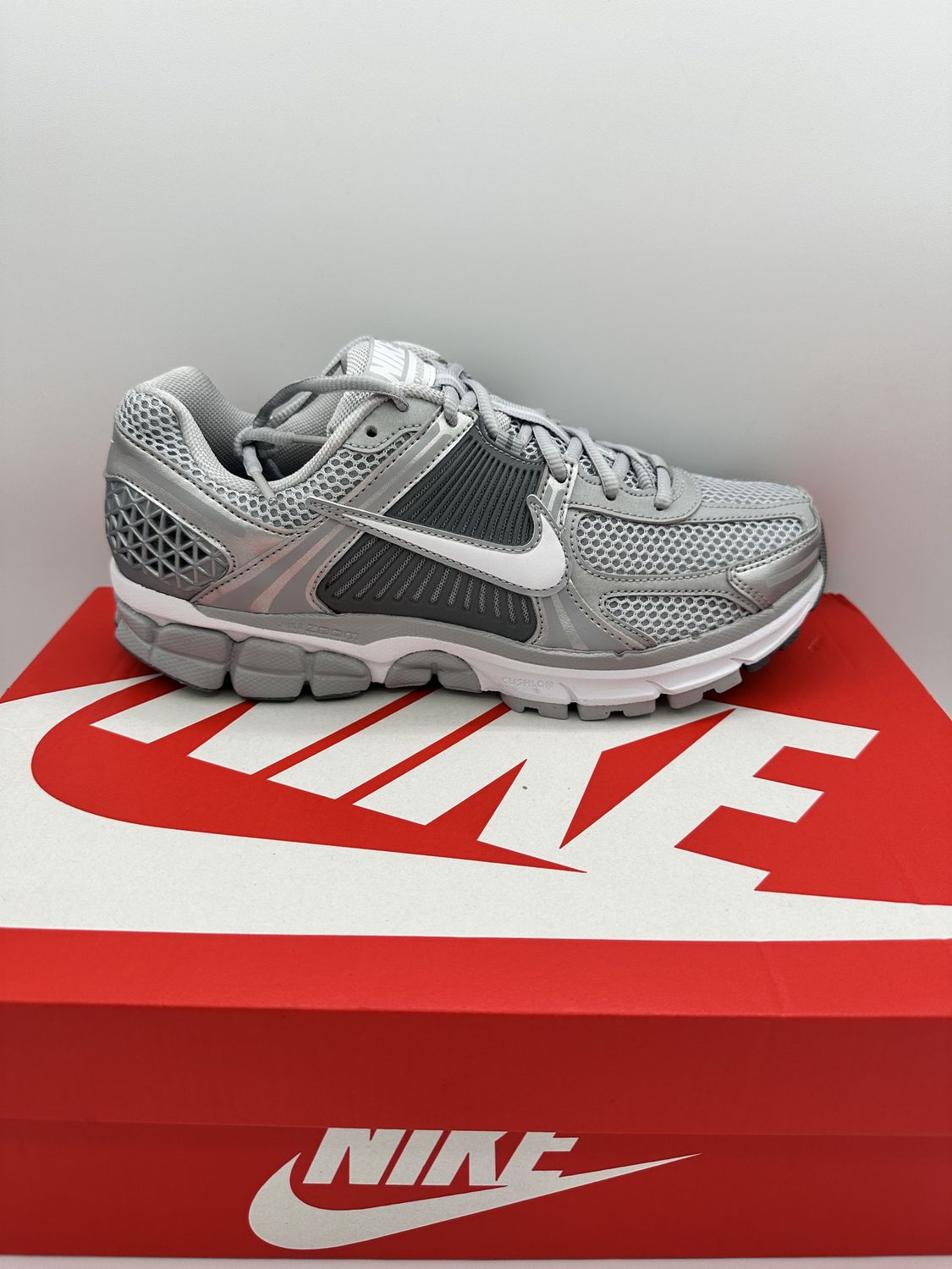 Nike Vomero 5 - Cool Grey