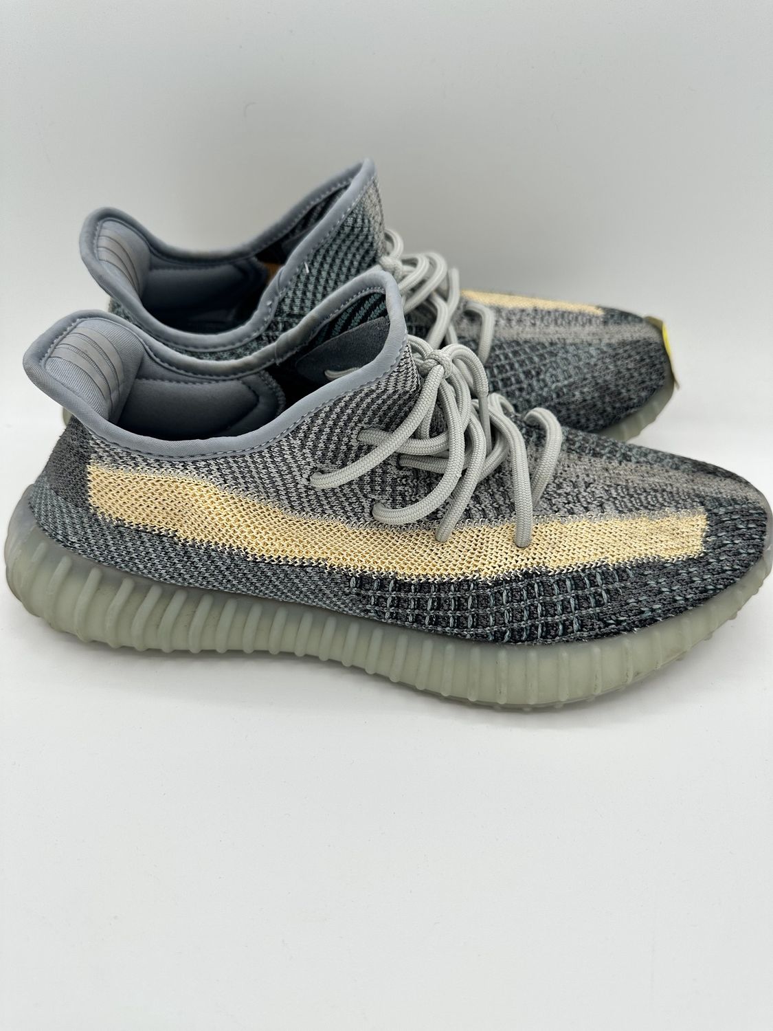 Adidas Yeezy 350 V2 - Israfil (USED)