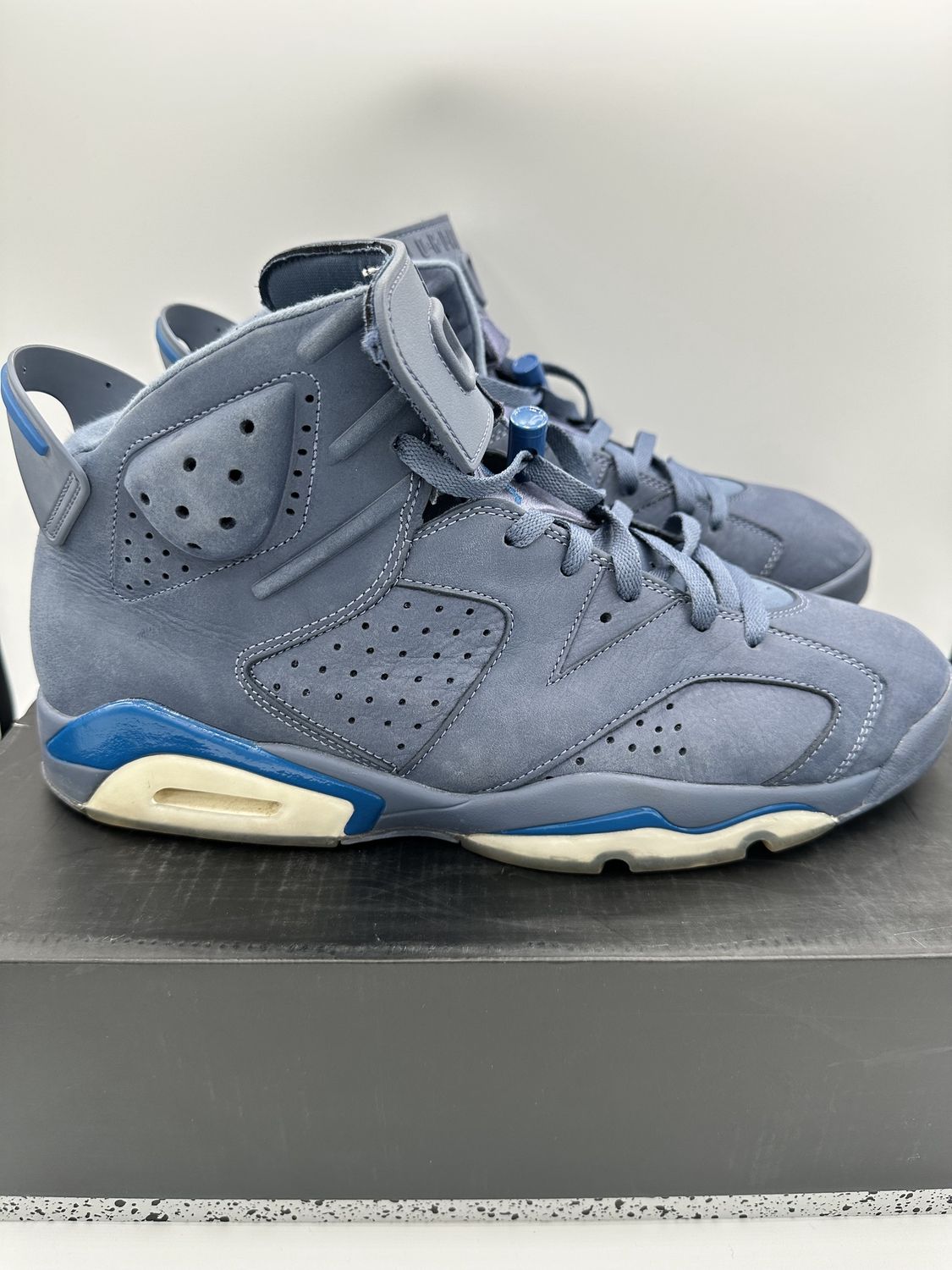 Jordan 6 - Diffused Blue (USED)