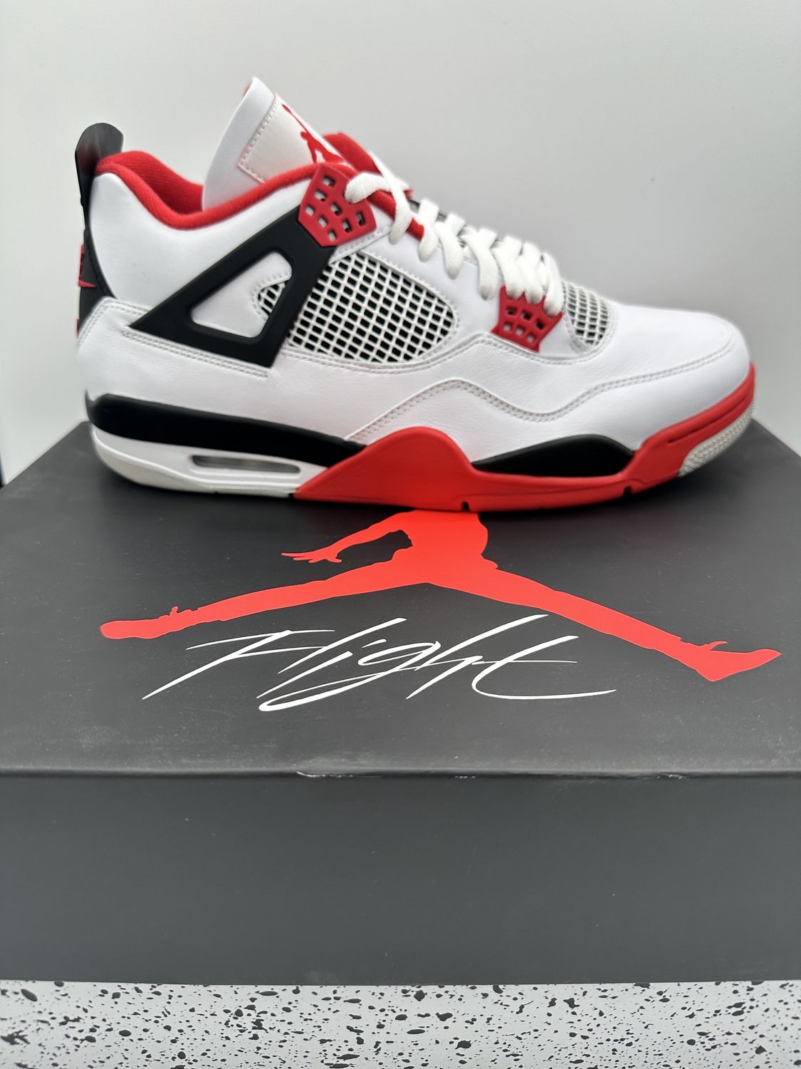 Jordan 4 - Fire Red