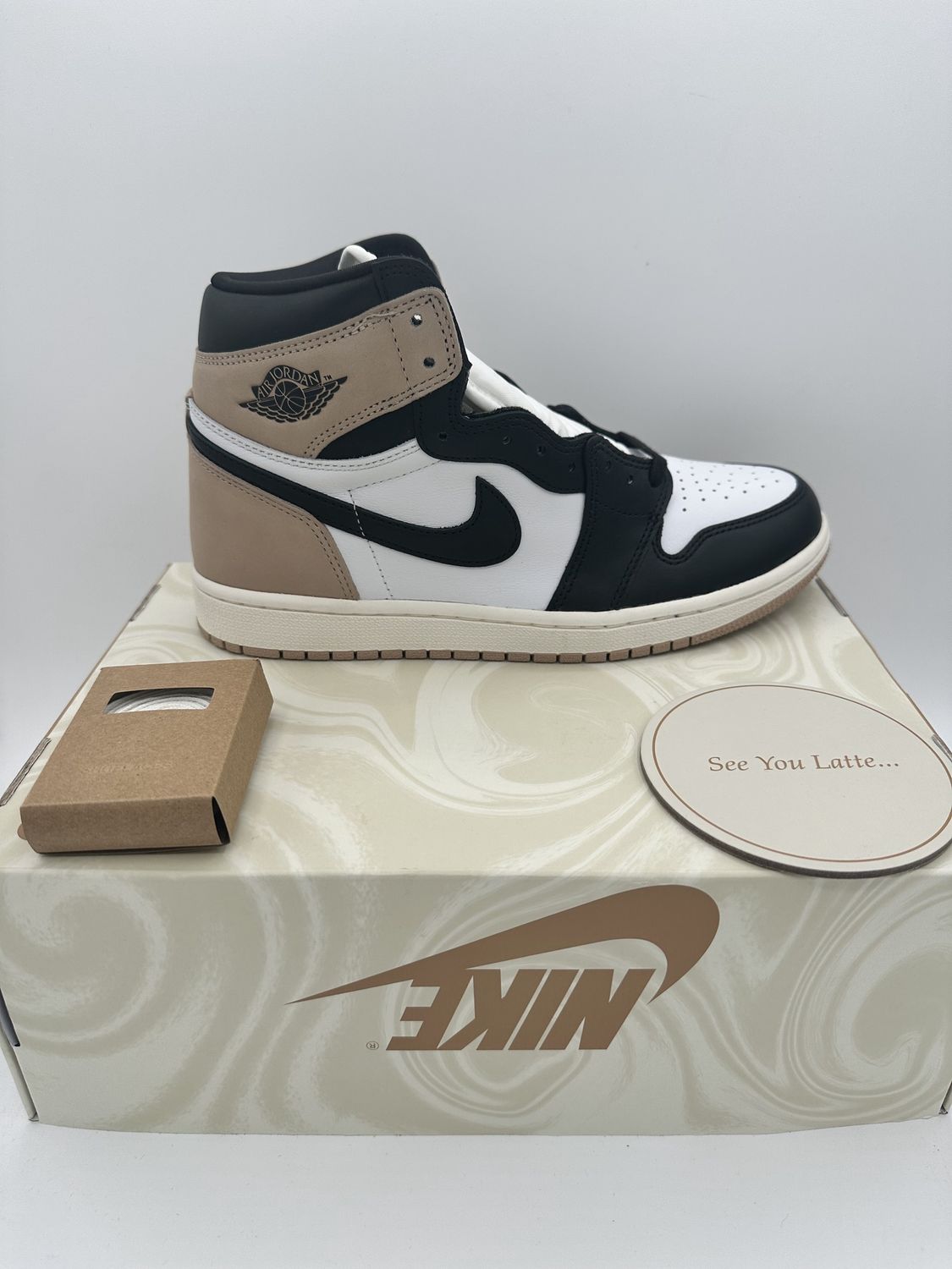 Jordan 1  High - Latte (Women&#39;s)  (No Box Lid)
