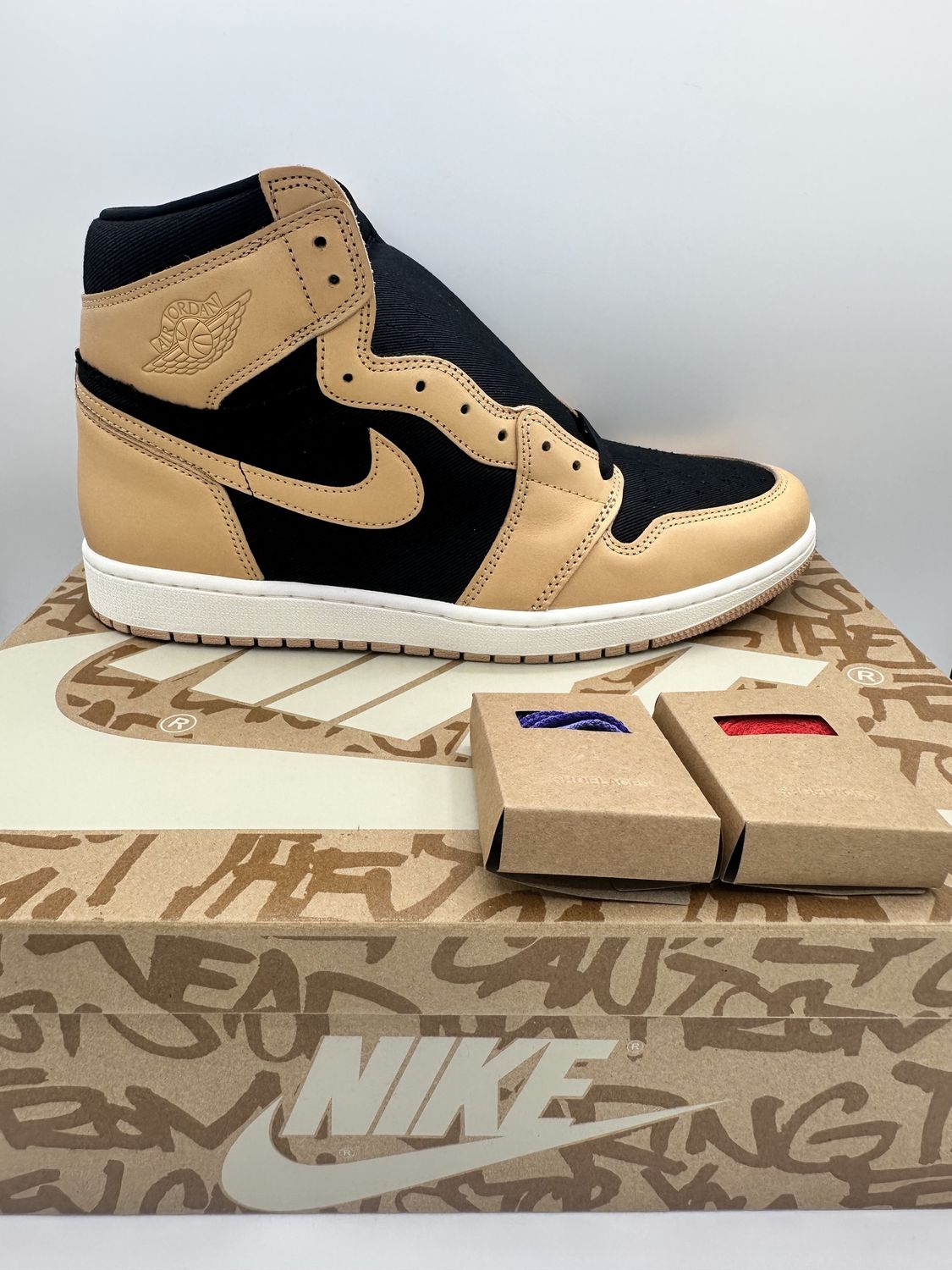 Jordan 1 High - Heirloom