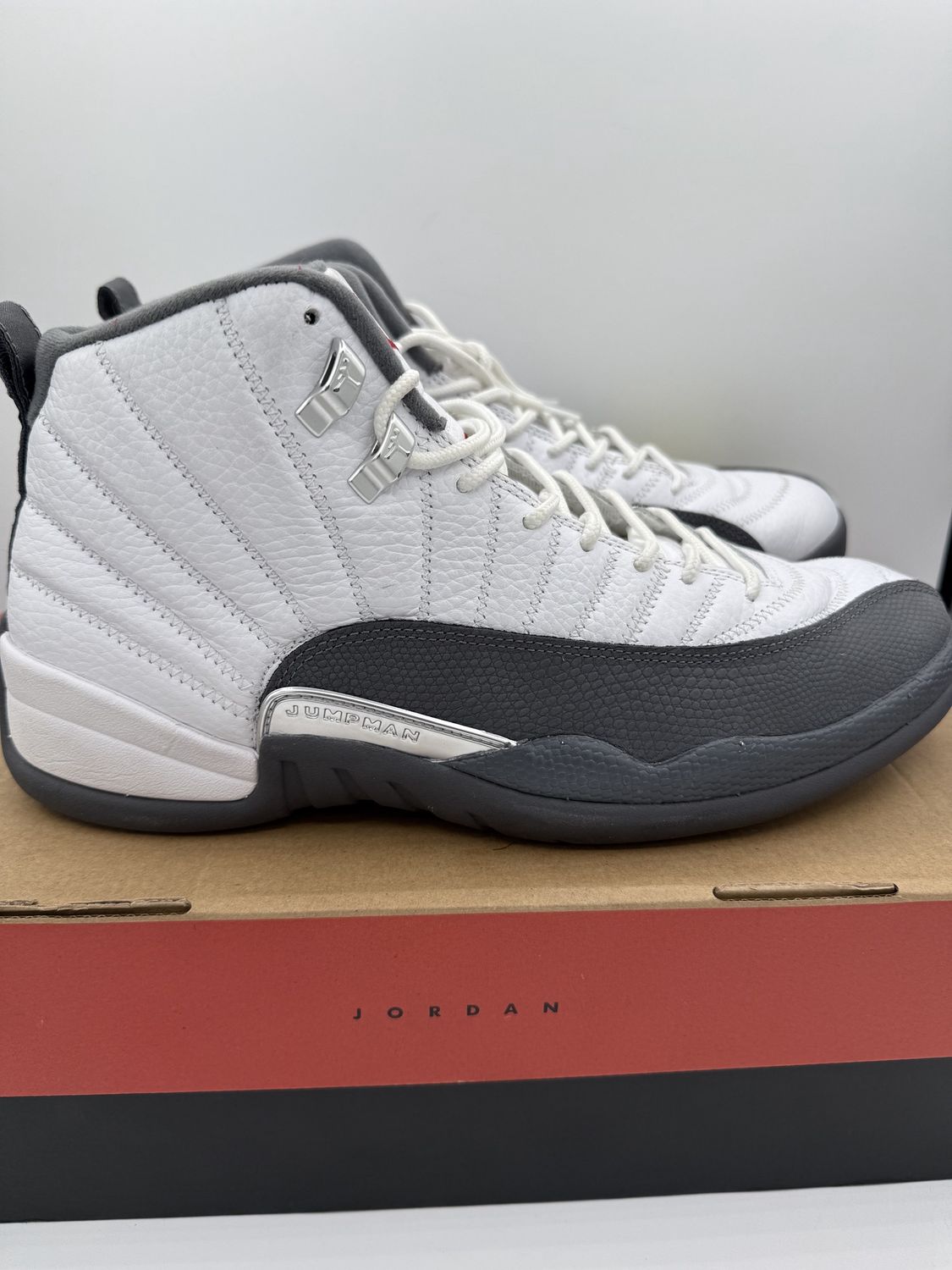 Jordan 12 - White Dark Grey (USED)