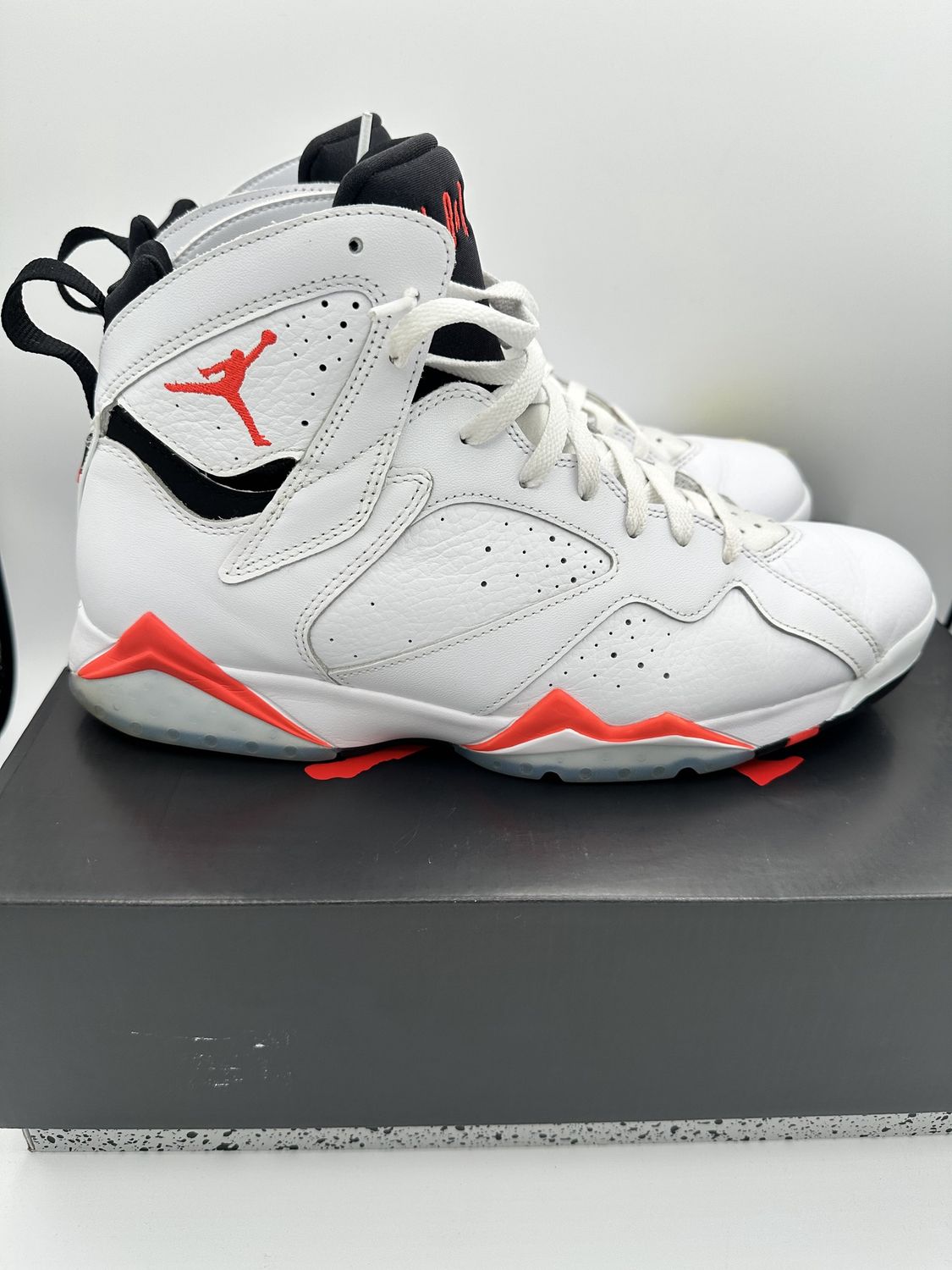 Jordan 7 - White Infrared (USED)