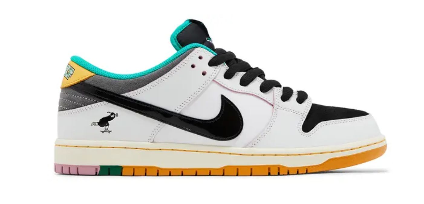 Nike SB Dunk Low - CSEF