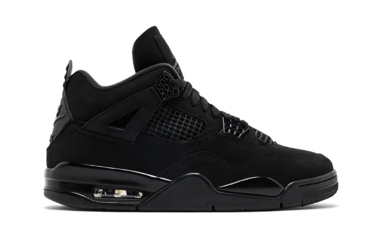 Jordan 4 - Black Cat